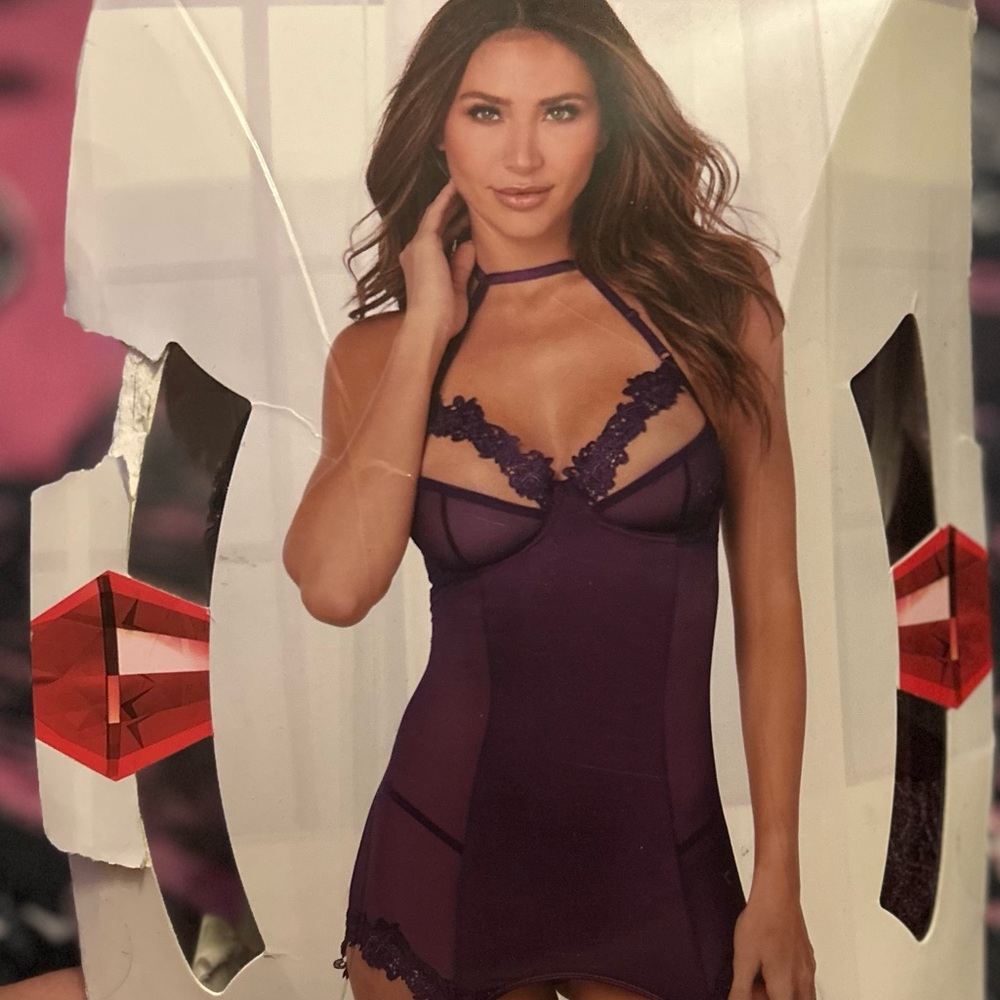 Elegant Purple Lace Chemise
